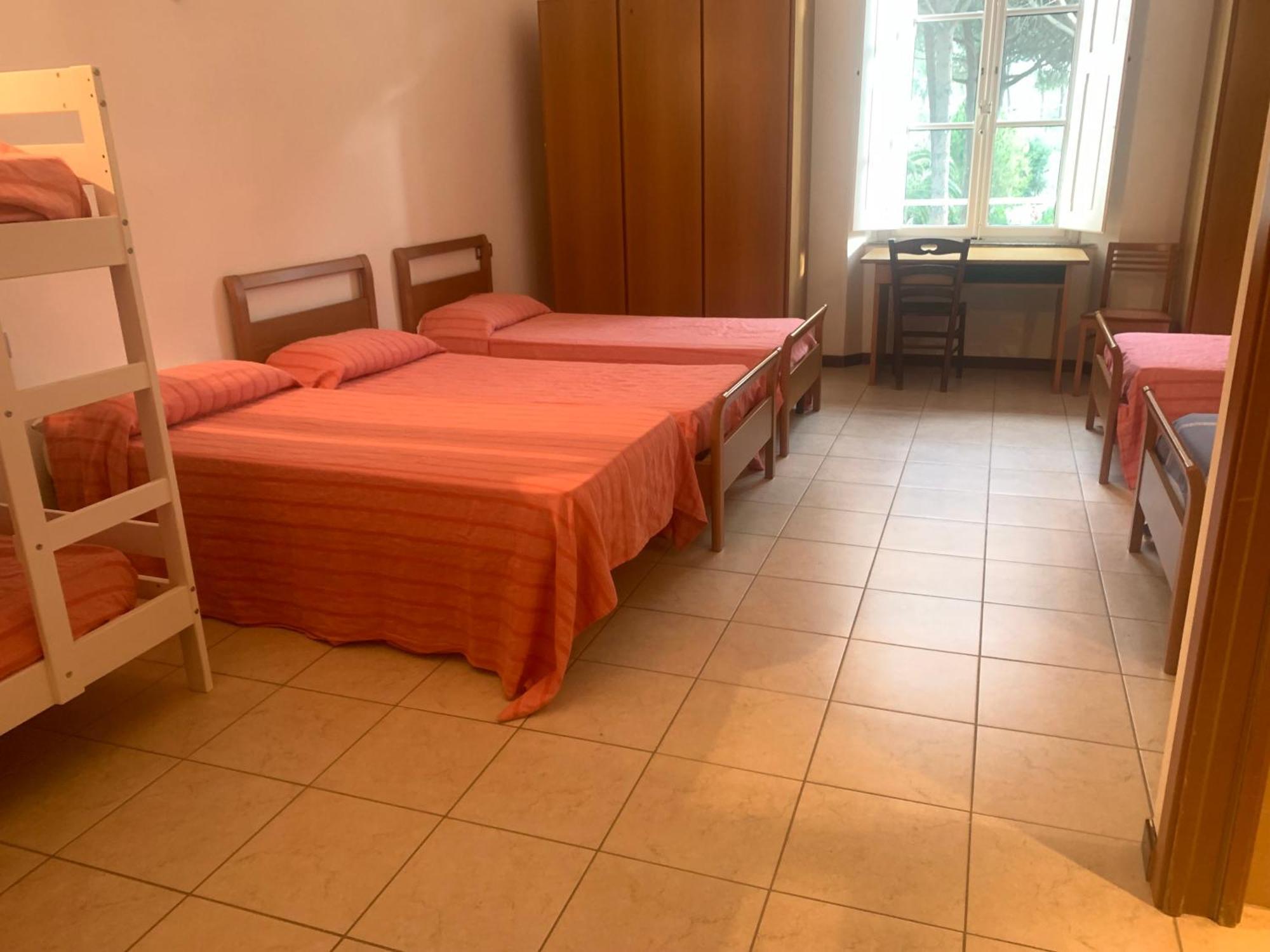 San Giuseppe Casa Per Ferie Hotel Quercianella Room photo